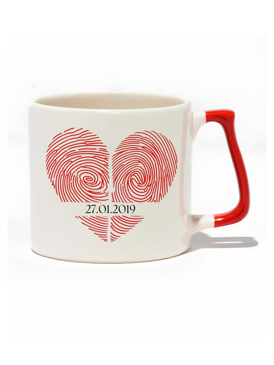 Kişiselleştirilebilir Tarihli Kalp Sevgililer Günü Lüks Kupa - Hediye Seramik Kupa